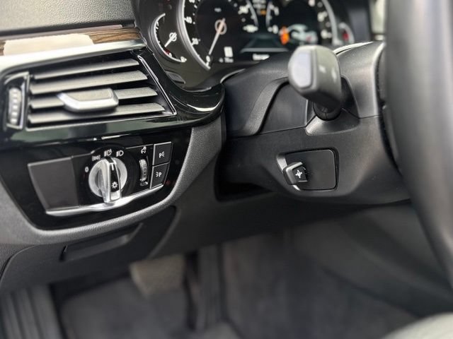Used 2019 BMW 540i xDrive w/ Premium Package AWD/4WD image 14