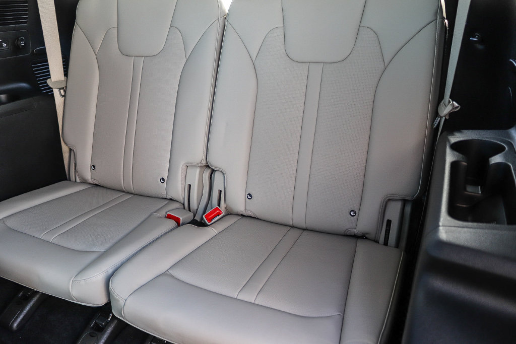 Used 2025 Kia Sorento EX AWD/4WD image 19