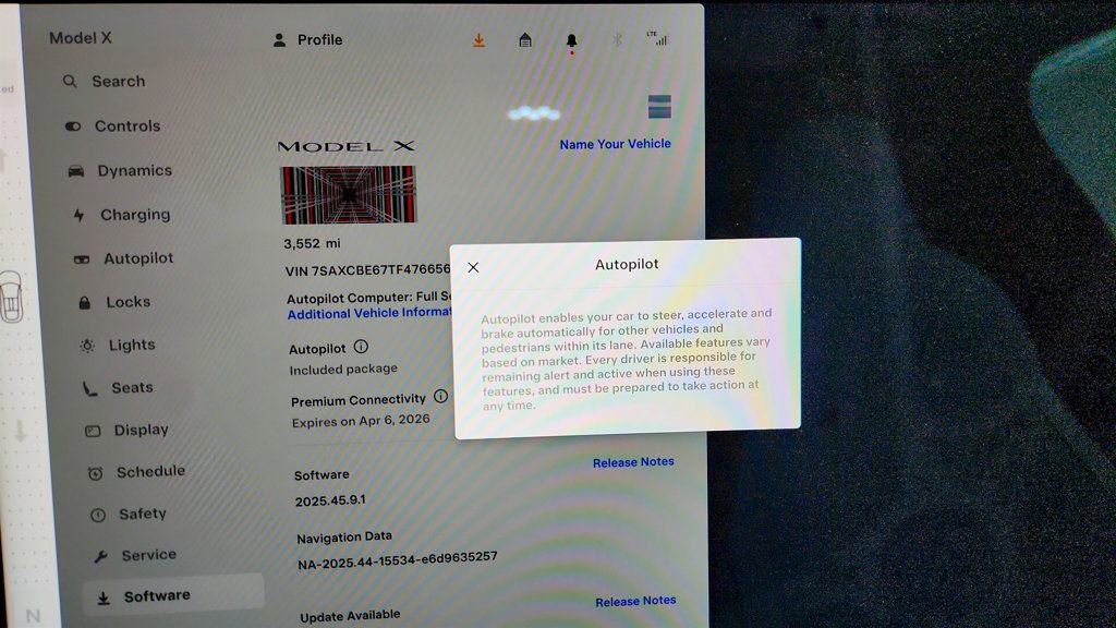 Used 2026 Tesla Model X Plaid image 16