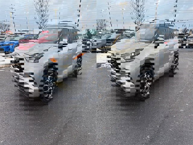 Used 2023 Toyota Highlander XLE image 1