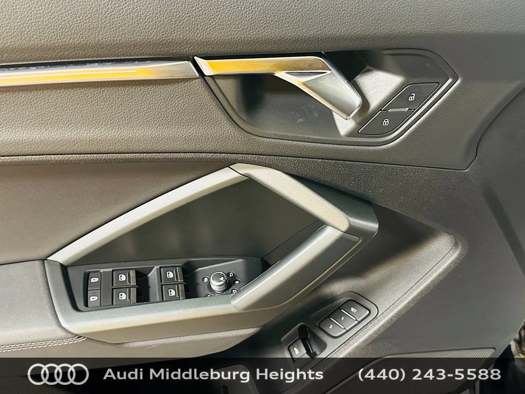Certified 2023 Audi Q3 2.0T Premium Plus w/ Premium Plus Package AWD/4WD image 27