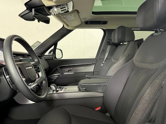 Used 2023 Land Rover Range Rover First Edition AWD/4WD image 5