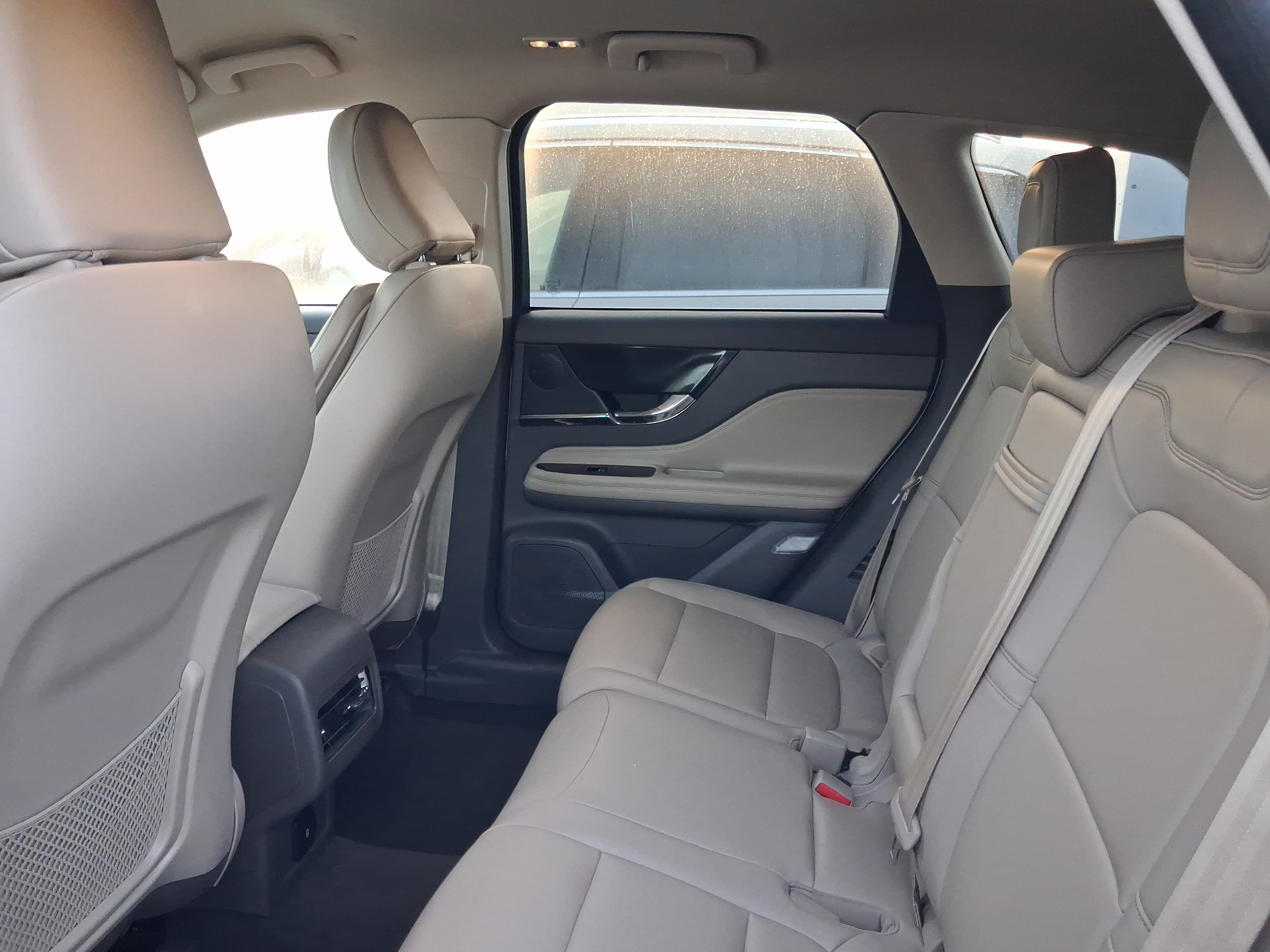 Certified 2024 Lincoln Corsair FWD image 6