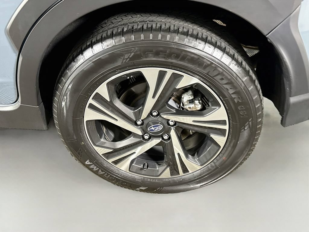 Certified 2024 Subaru Crosstrek 2.0i Premium w/ Crosstrek Mirror Package AWD/4WD image 32
