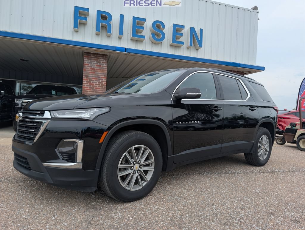 Used 2023 Chevrolet Traverse LT