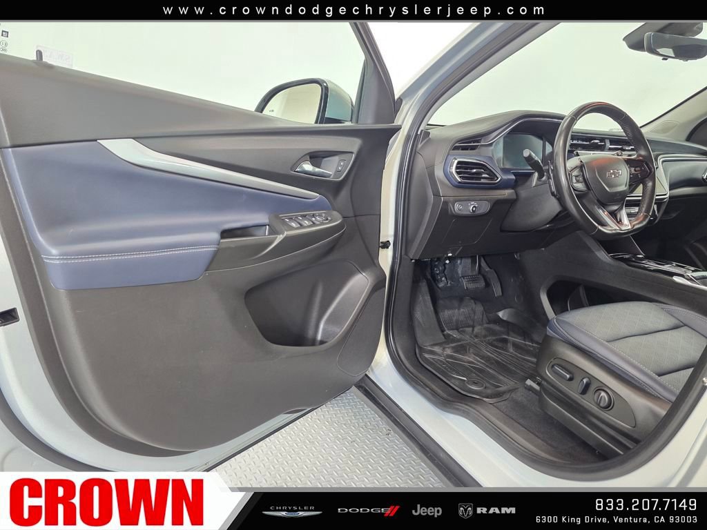 Used 2023 Chevrolet Bolt EUV Premier image 22