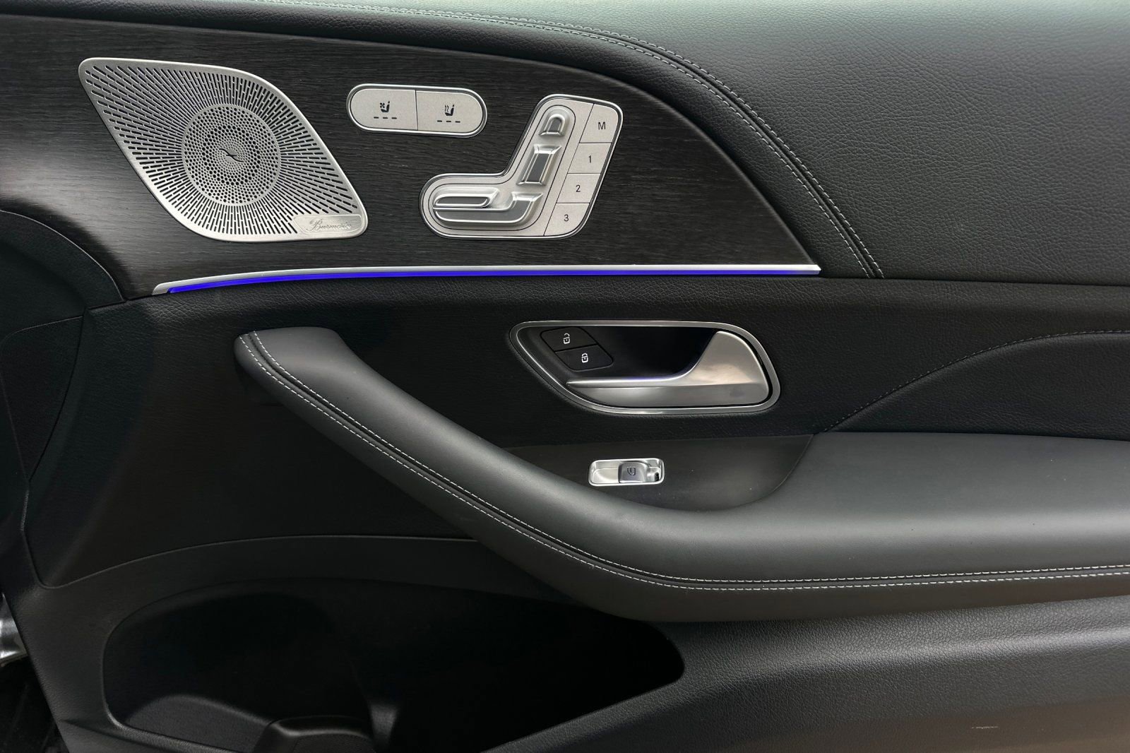 Used 2024 Mercedes-Benz GLE 53 AMG 4MATIC Coupe image 35