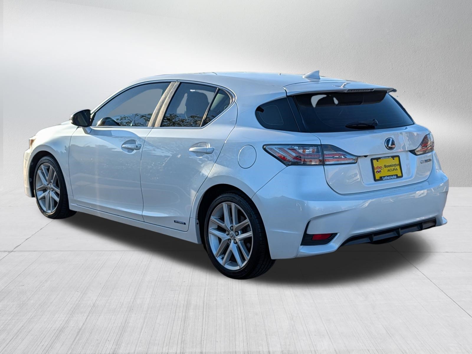 Used 2015 Lexus CT 200h FWD image 5