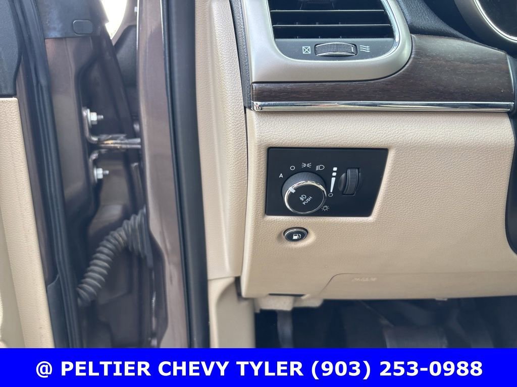 Used 2017 Jeep Grand Cherokee Limited w/ Luxury Group II image 13