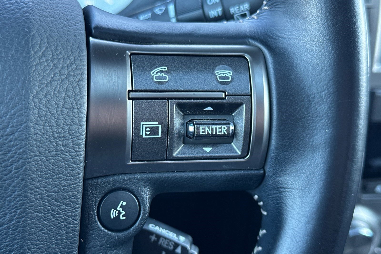 Used 2017 Lexus GX 460 Premium image 31