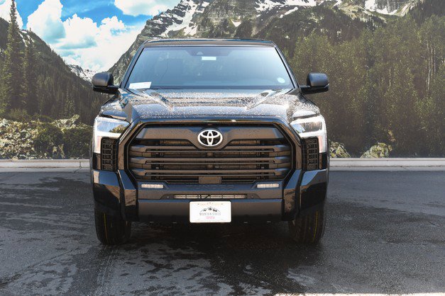 New 2026 Toyota Tundra SR5 AWD/4WD image 2