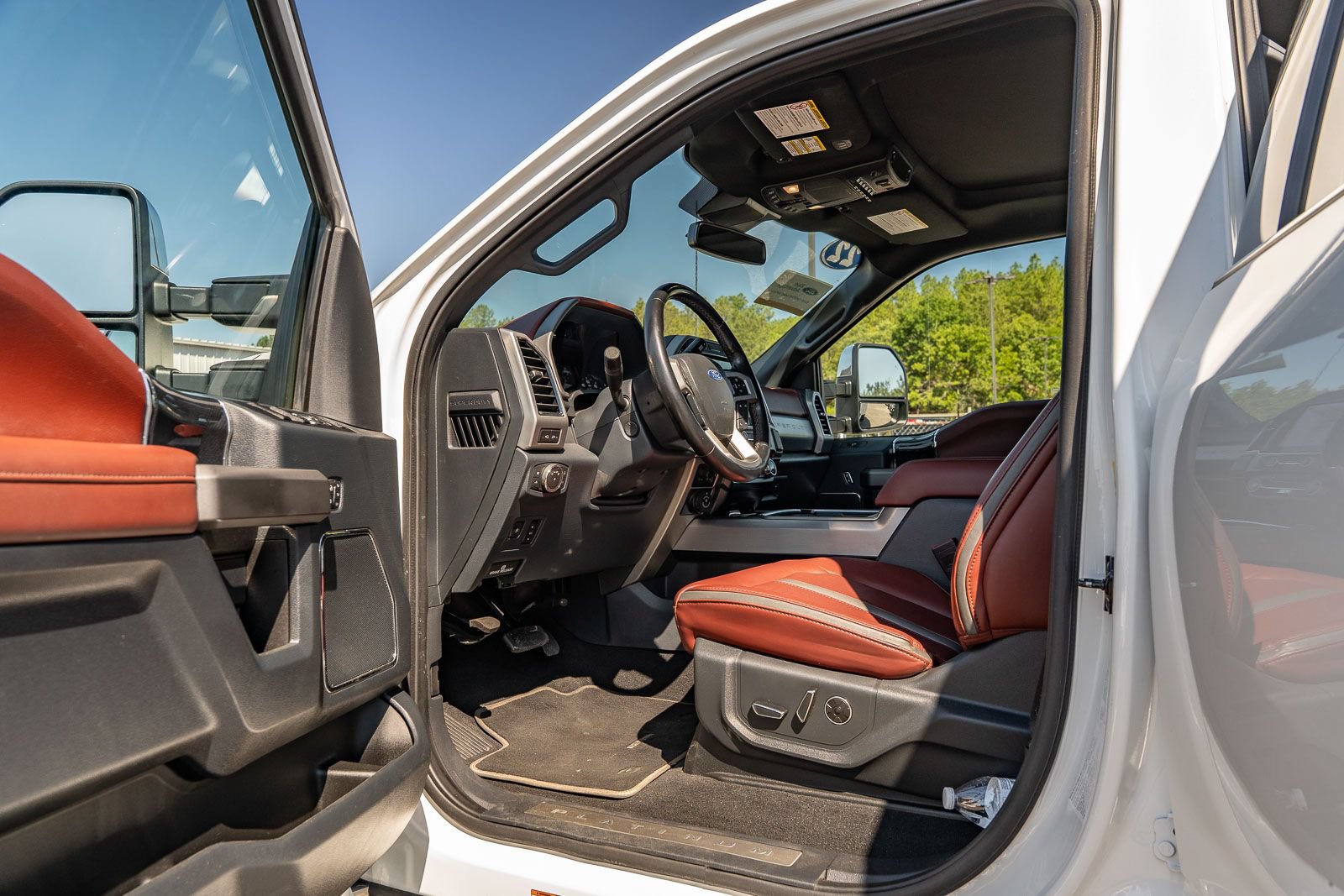 Certified 2022 Ford F450 Platinum AWD/4WD image 20