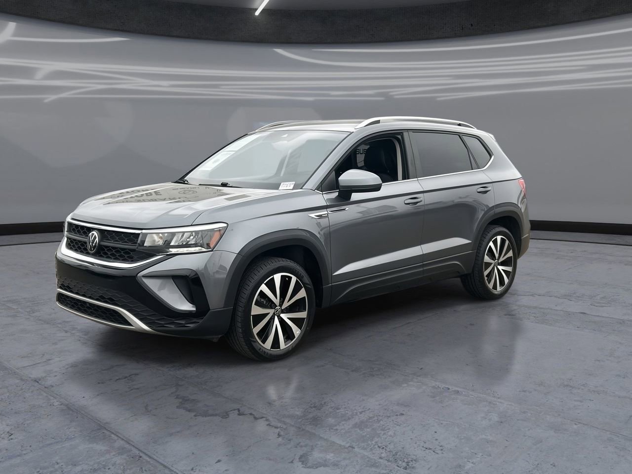 Used 2023 Volkswagen Taos SE image 3