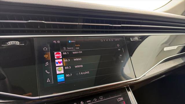 Used 2023 Audi Q7 2.0T Premium w/ Convenience Package AWD/4WD image 29