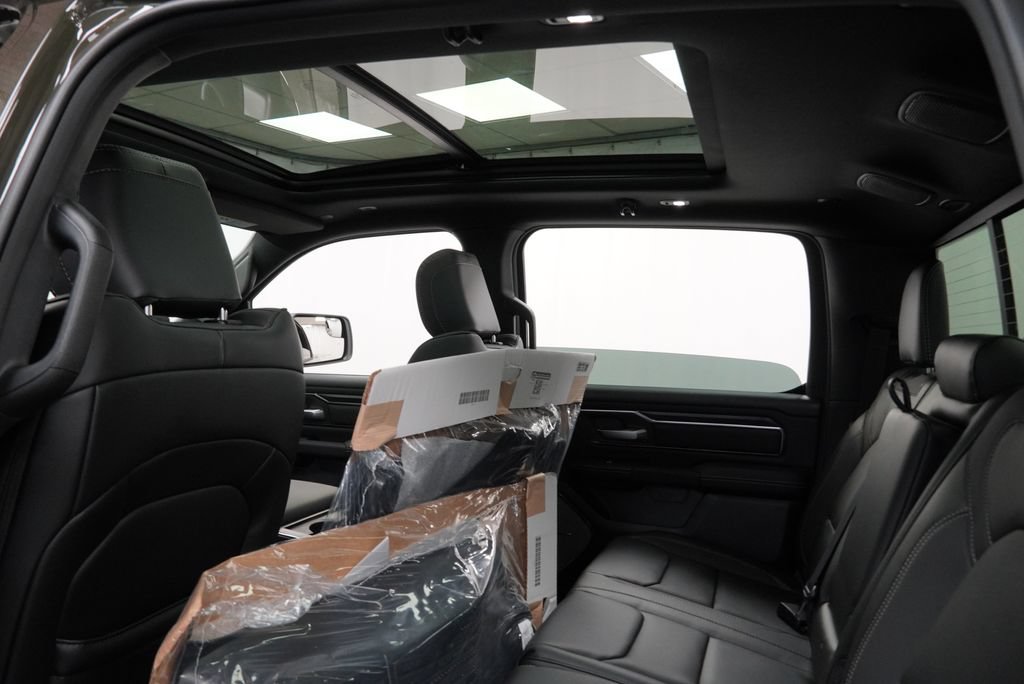 New 2027 RAM 1500 Rebel w/ Rebel Level 2 Equipment Group AWD/4WD image 18