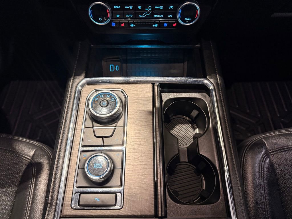 Used 2021 Ford Expedition Limited w/ Cargo Package image 27