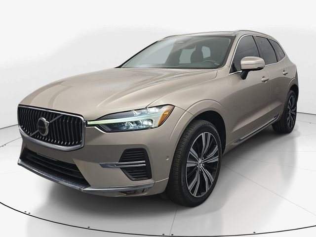 Used 2023 Volvo XC60 B5 Plus w/ Protection Package Premier image 5