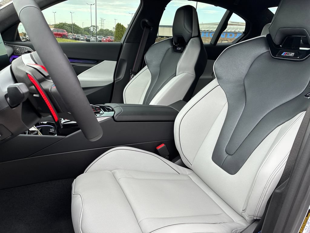 New 2027 BMW M5 w/ Carbon Package AWD/4WD image 11