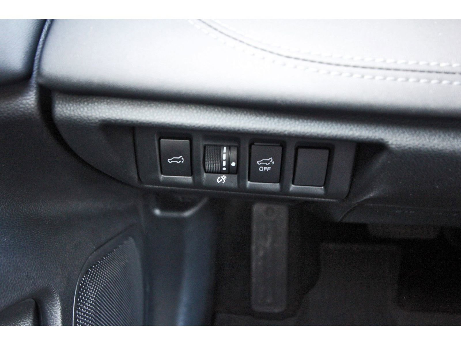 Used 2022 Subaru Outback Limited image 22