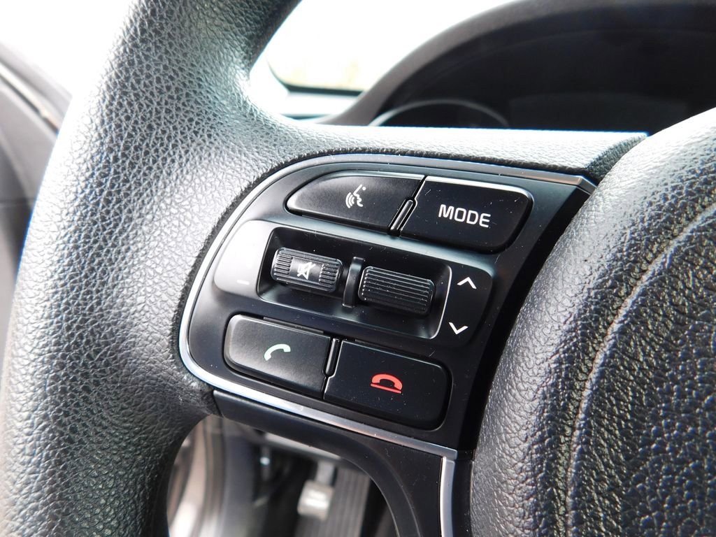 Used 2018 Kia Optima LX image 19