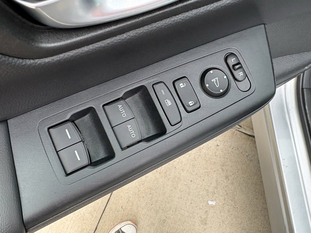 Certified 2023 Honda CR-V Sport image 11