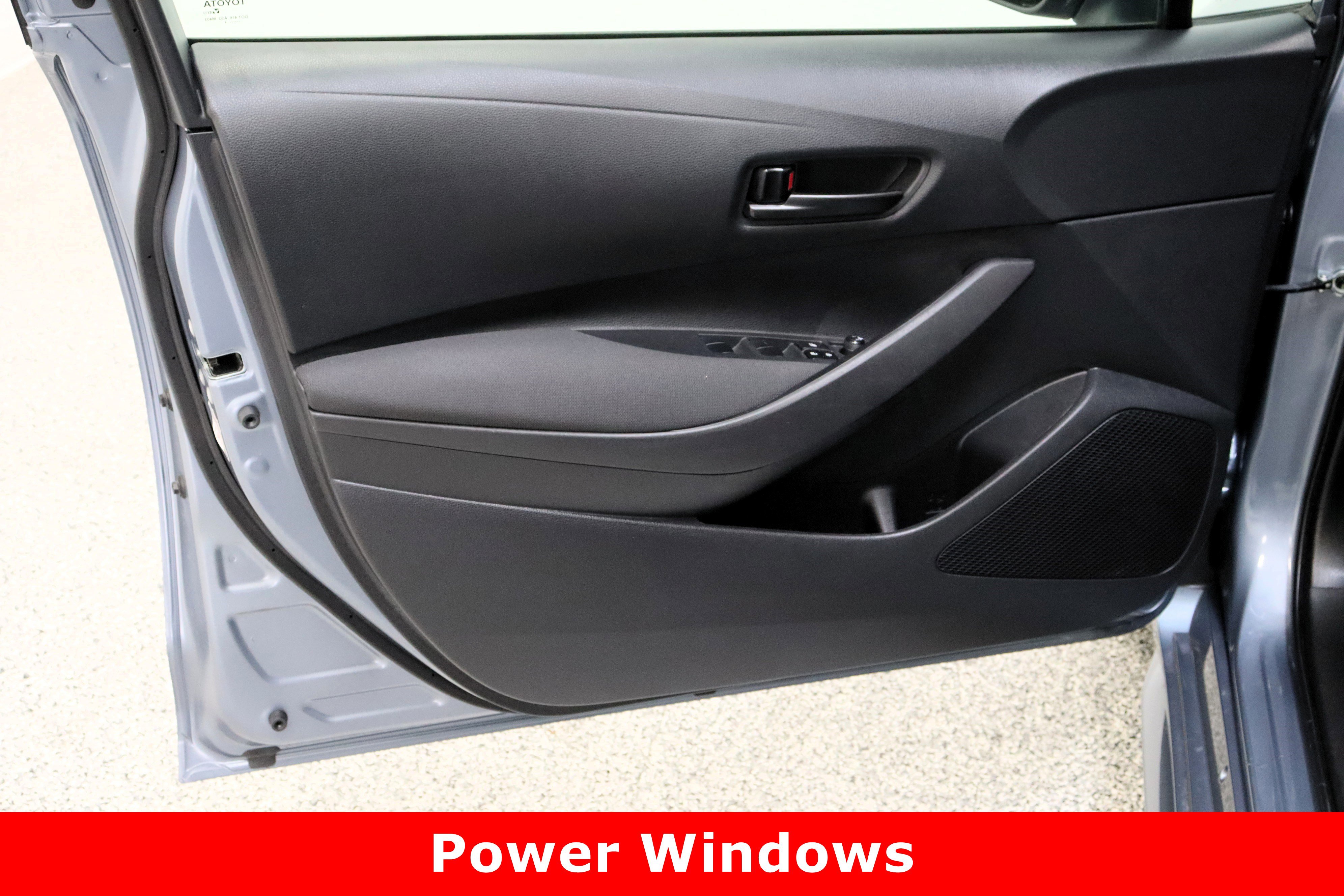 Used 2024 Toyota Corolla LE image 12