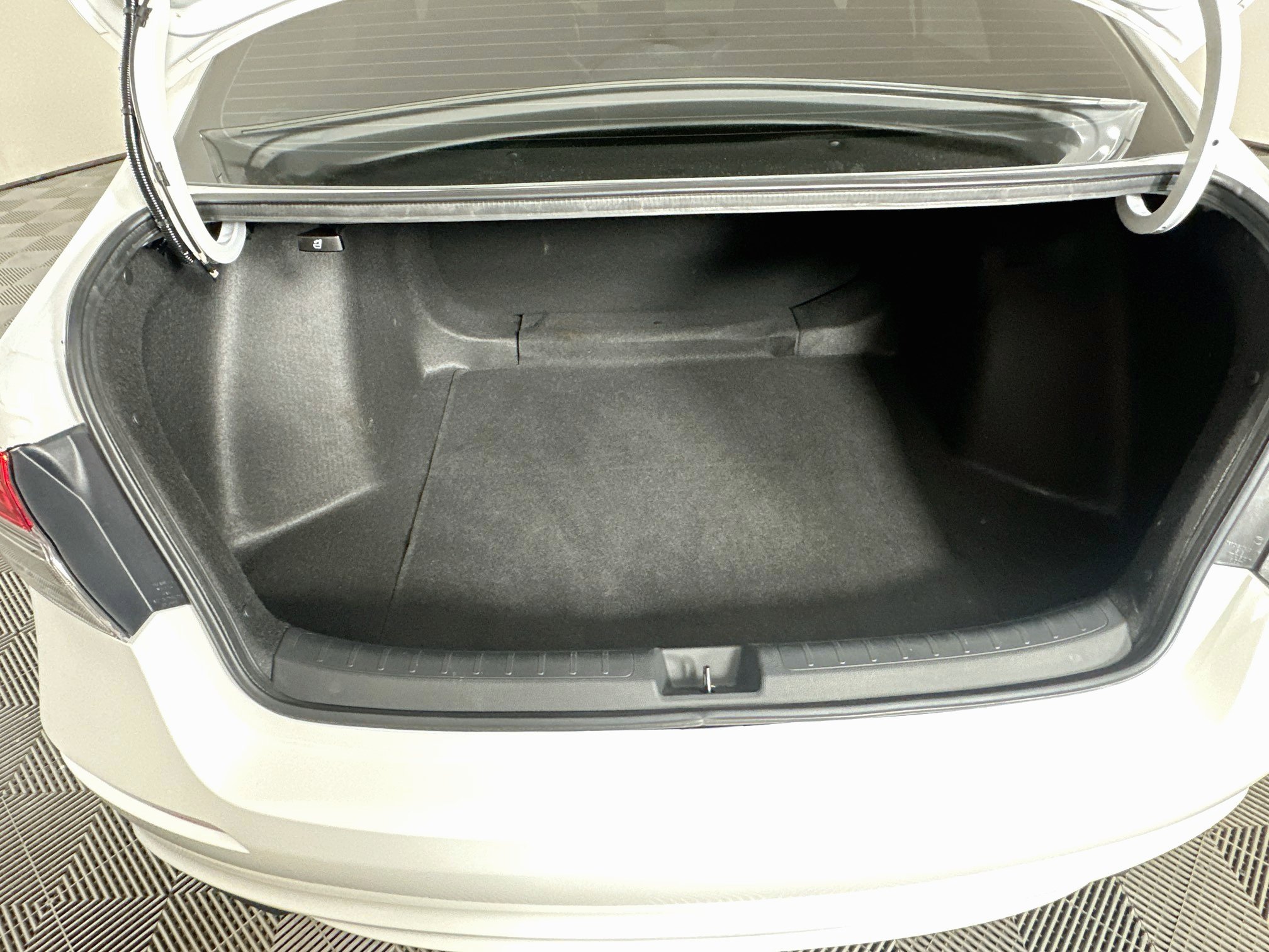 Used 2023 Honda Civic Sport image 26