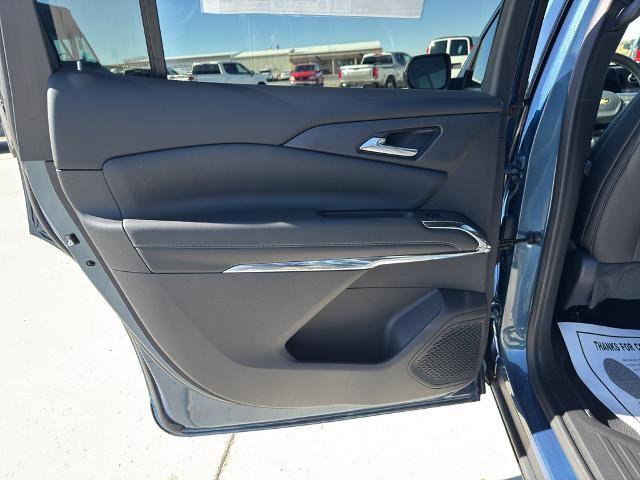 New 2026 Chevrolet Traverse LT w/ Driver Confidence Package image 16