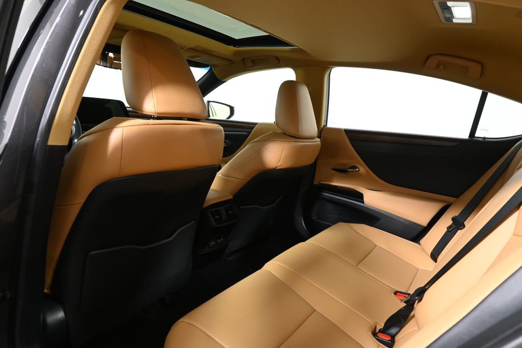 Used 2024 Lexus ES 250 w/ Premium Package AWD/4WD image 31