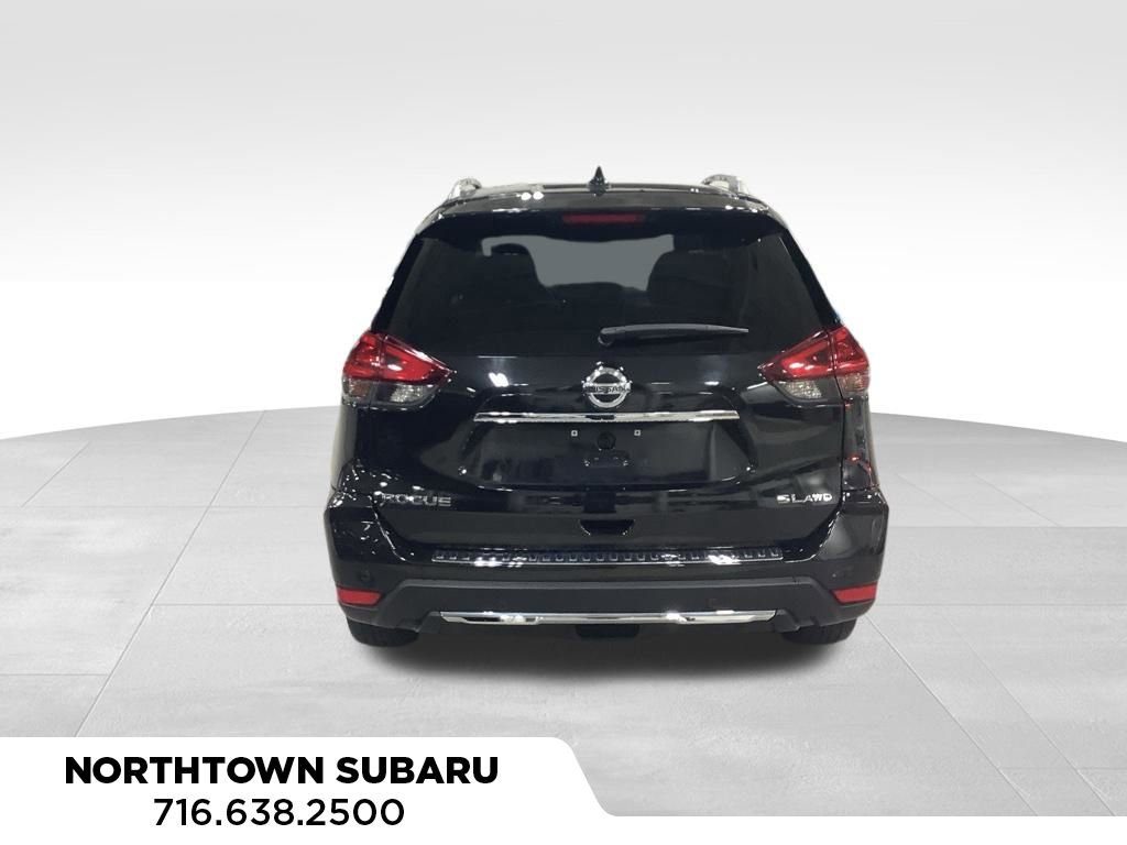 Used 2020 Nissan Rogue SL w/ Premium Package image 26