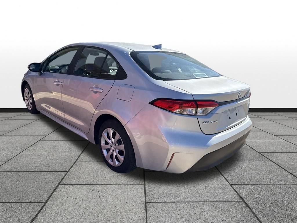 Used 2024 Toyota Corolla LE FWD image 37