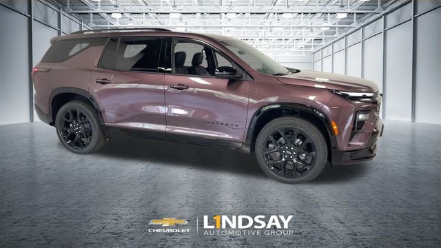 New 2026 Chevrolet Traverse RS image 3