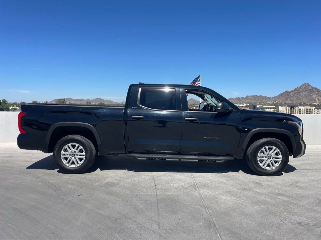 Used 2022 Toyota Tundra SR5 image 3