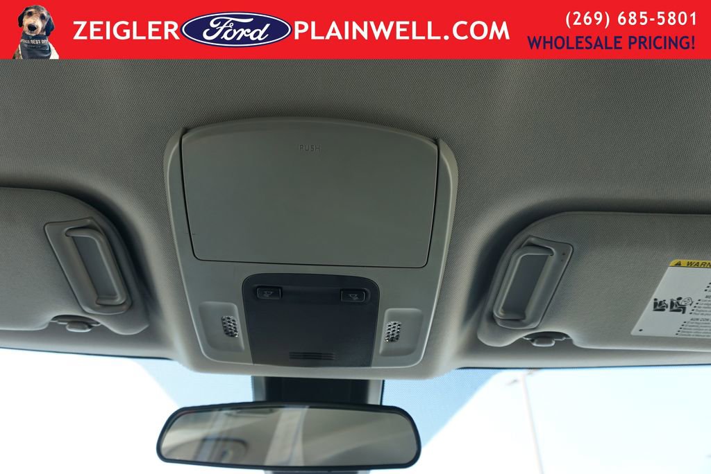 Used 2024 Toyota Camry SE image 29