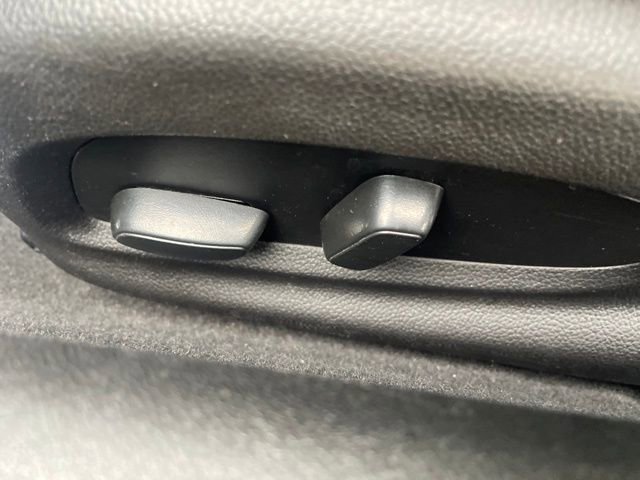 Used 2023 Chevrolet Camaro LT image 15