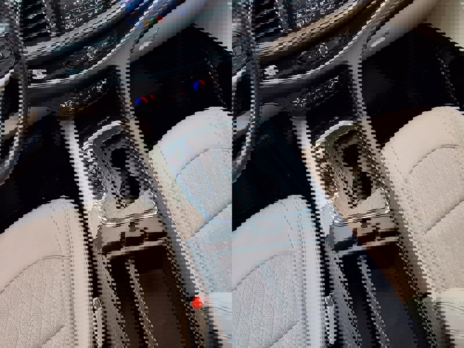 Used 2022 Buick Enclave Avenir w/ Trailering Package, 5000 lbs. image 13