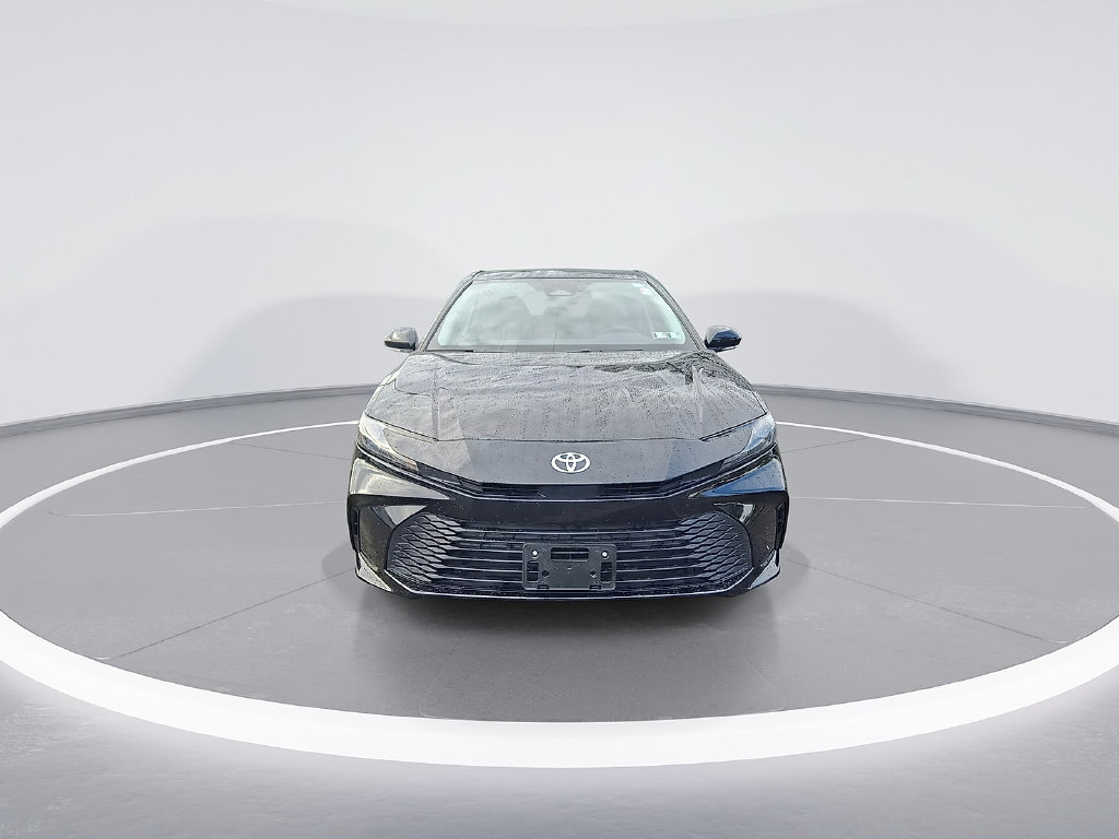 Certified 2025 Toyota Camry LE FWD image 4