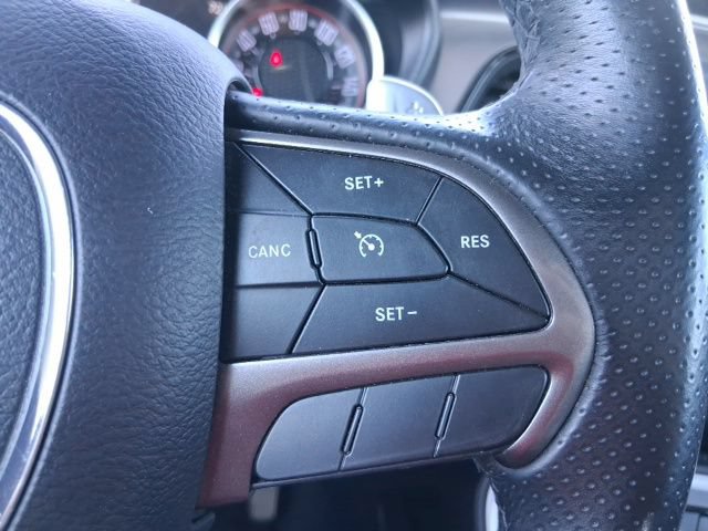 Used 2019 Dodge Challenger R/T RWD image 20