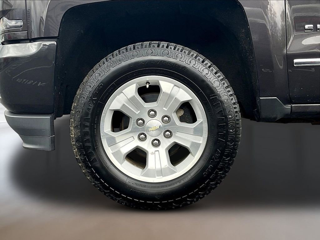 Used 2016 Chevrolet Silverado 1500 LTZ Z71 w/ LTZ Plus Package AWD/4WD image 34