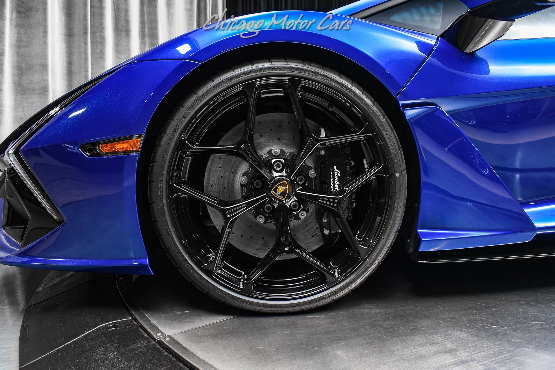 Used 2025 Lamborghini Revuelto image 47