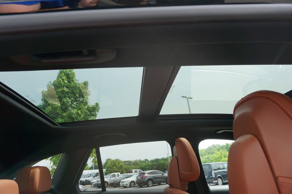 Certified 2025 Mercedes-Benz GLC 350e 4MATIC image 56