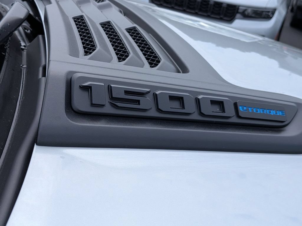New 2026 RAM 1500 Laramie w/ Night Edition AWD/4WD image 35