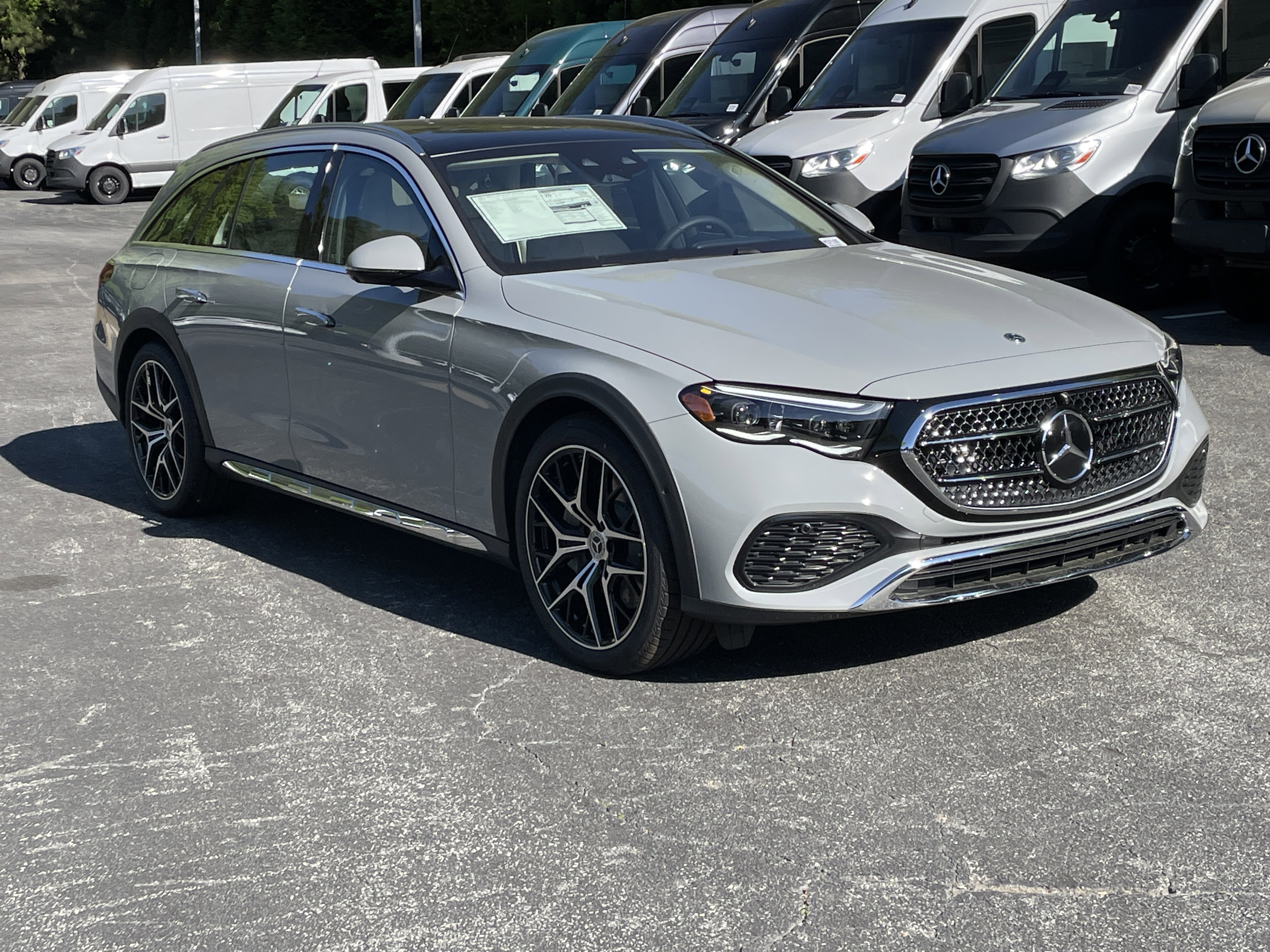 New 2026 Mercedes-Benz E 450 4MATIC All-Terrain Wagon image 4