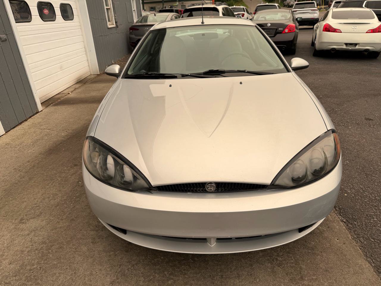 Used 1999 Mercury Cougar V6 FWD image 2