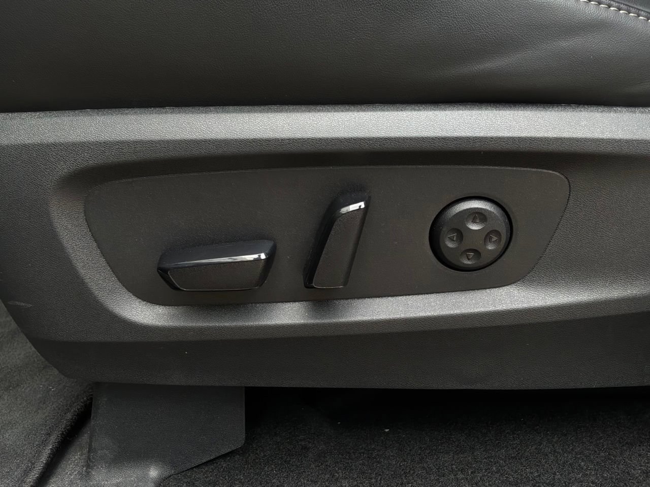 Used 2026 INFINITI QX60 Luxe FWD image 11