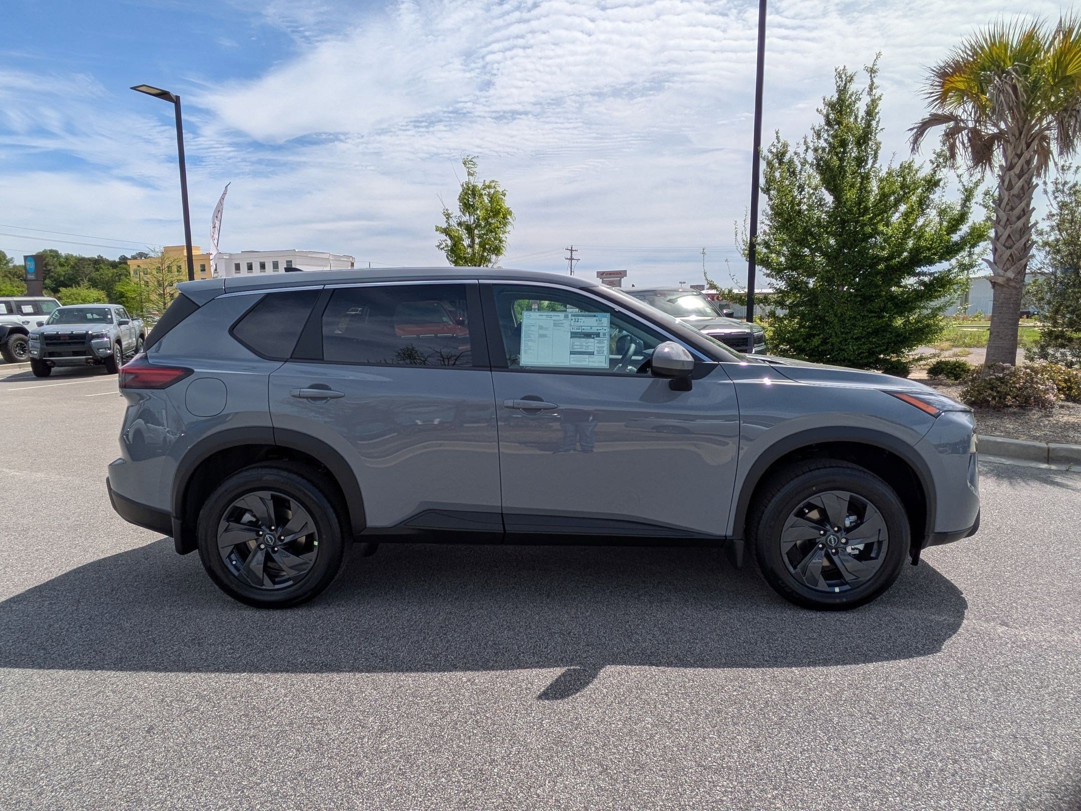 New 2026 Nissan Rogue SV FWD image 2
