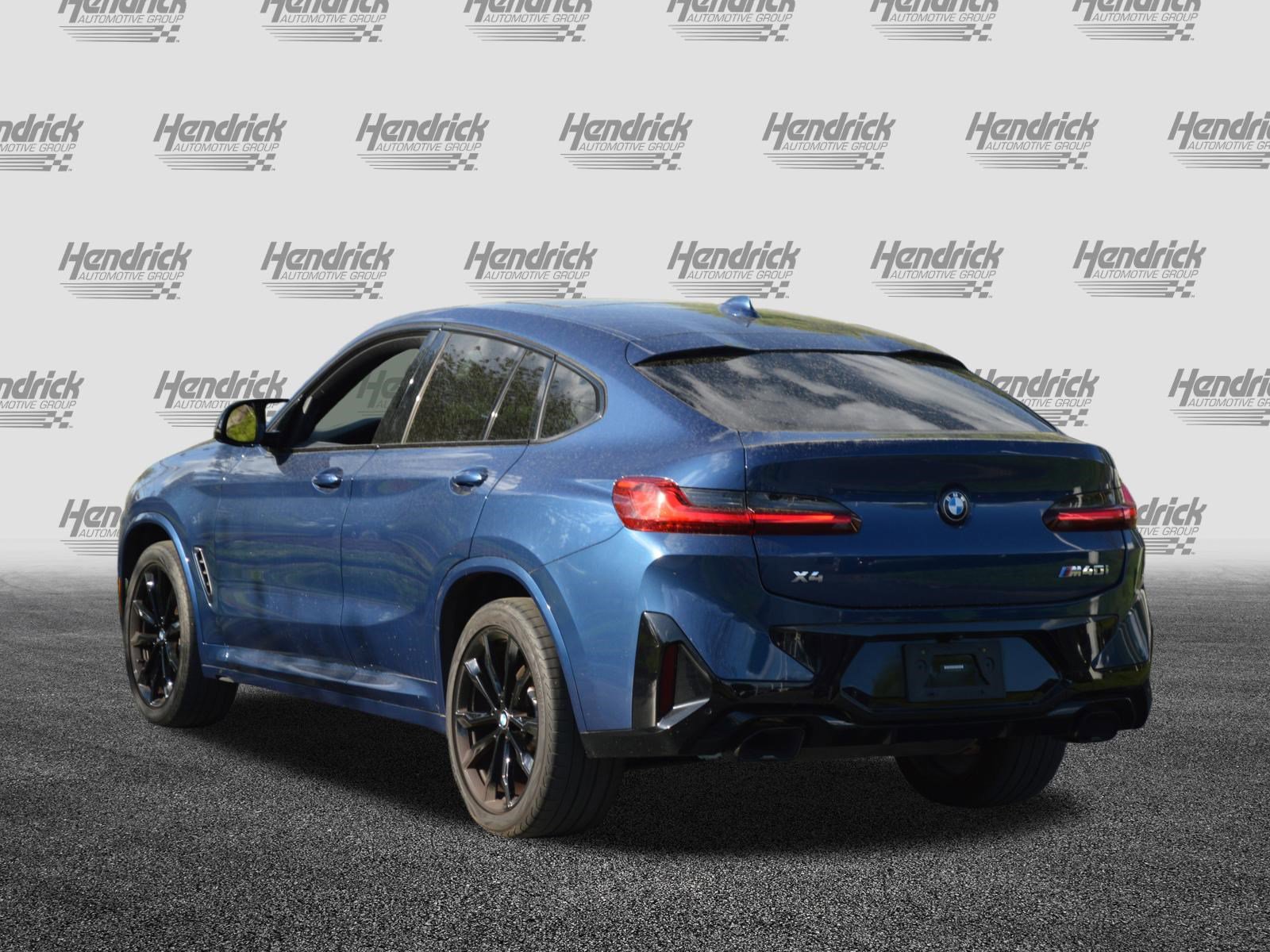 Certified 2023 BMW X4 M40i w/ Premium Package image 9