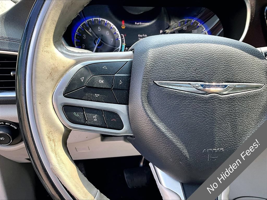 Used 2019 Chrysler Pacifica Limited FWD image 16