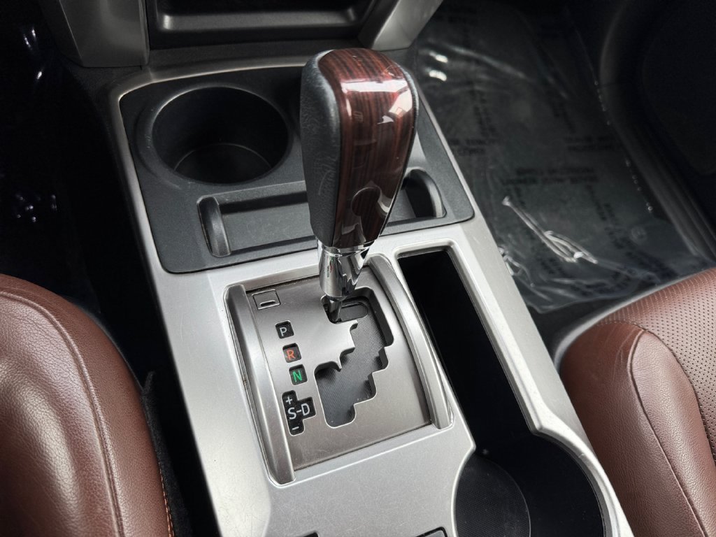 Used 2014 Toyota 4Runner Limited AWD/4WD image 25
