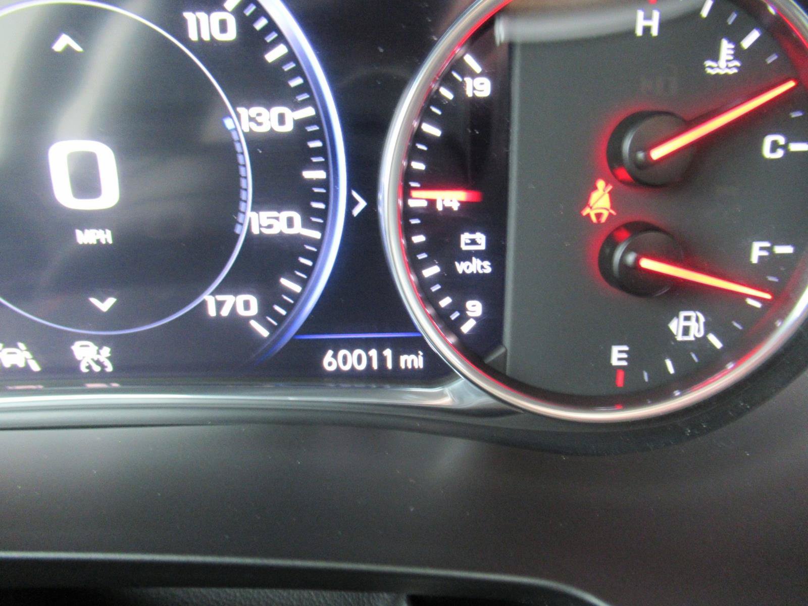 Used 2022 Chevrolet Traverse High Country FWD image 29